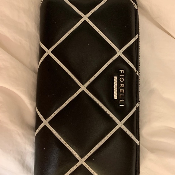 Fiorelli black large wallet - Picture 5 of 5